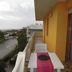 Flat With Terrace Near The Beach-beahost